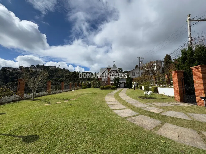 Foto 3 de Casa de Condomínio com 6 quartos à venda, 858m2 em Campos Do Jordao - SP