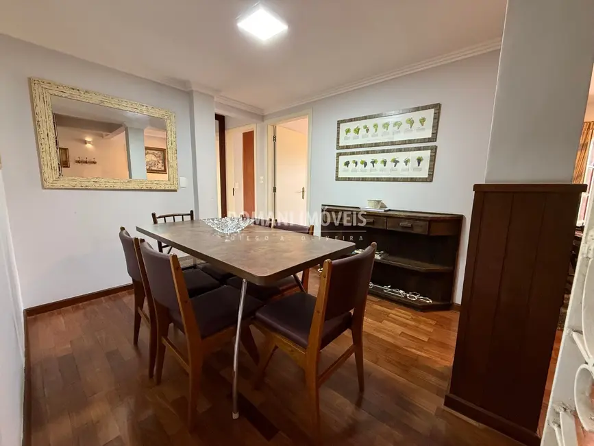 Foto 9 de Apartamento com 2 quartos à venda, 88m2 em Campos Do Jordao - SP