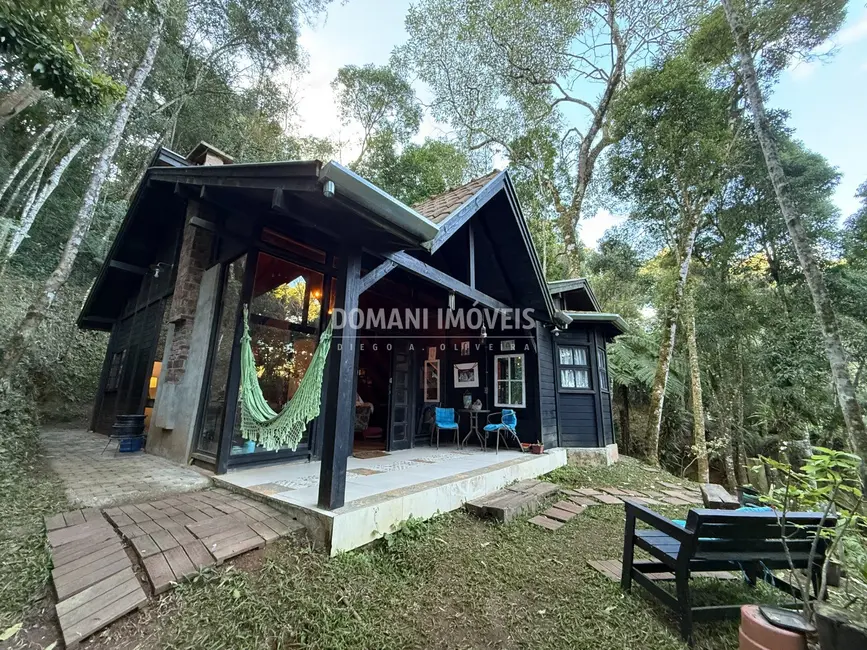 Foto 1 de Casa com 3 quartos à venda, 100m2 em Campos Do Jordao - SP