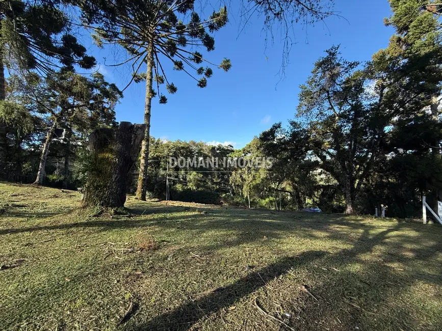 Foto 2 de Terreno / Lote à venda, 1030m2 em Campos Do Jordao - SP