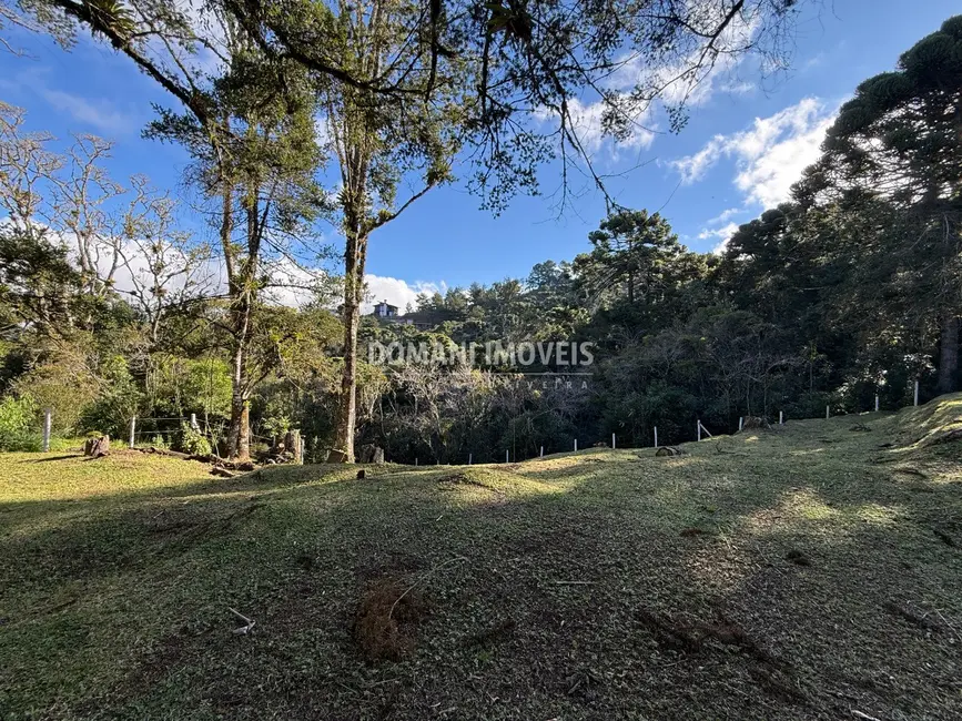 Foto 1 de Terreno / Lote à venda, 1030m2 em Campos Do Jordao - SP