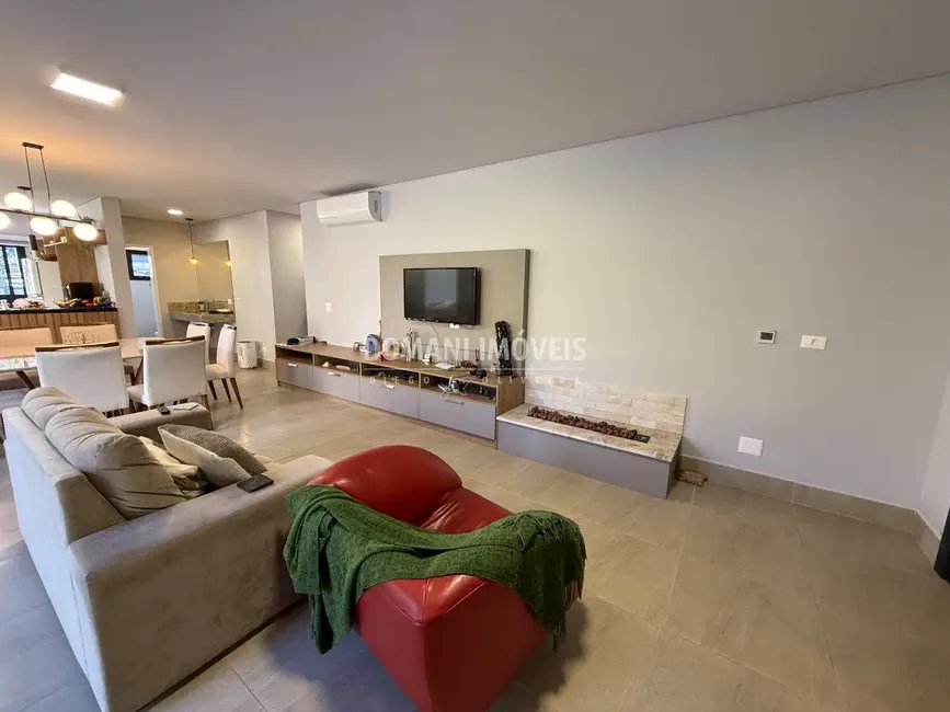 Casa de Condomínio com 3 quartos à venda, 275m2 em Santo Antonio Do Pinhal - SP - imagem 9 Foto 9 de Casa de Condomínio com 3 quartos à venda, 275m2 em Santo Antonio Do Pinhal - SP