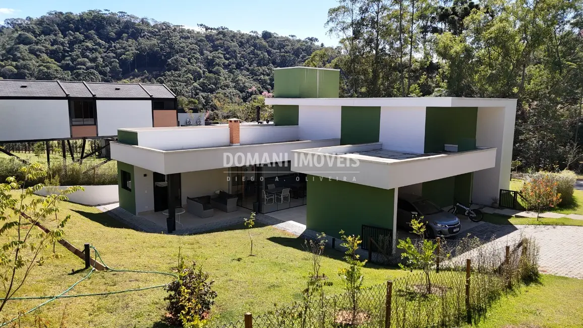 Casa de Condomínio com 3 quartos à venda, 275m2 em Santo Antonio Do Pinhal - SP - imagem 1 Foto 1 de Casa de Condomínio com 3 quartos à venda, 275m2 em Santo Antonio Do Pinhal - SP