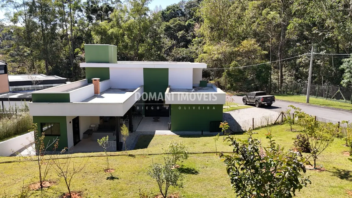 Casa de Condomínio com 3 quartos à venda, 275m2 em Santo Antonio Do Pinhal - SP - imagem 3 Foto 3 de Casa de Condomínio com 3 quartos à venda, 275m2 em Santo Antonio Do Pinhal - SP
