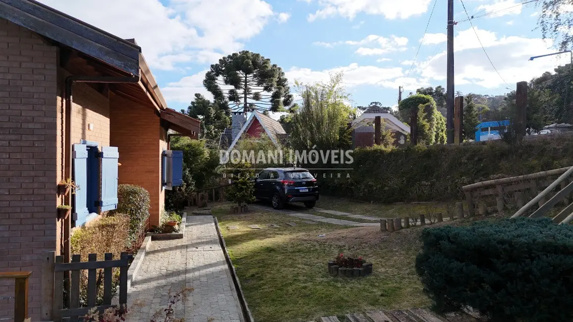 Foto 3 de Casa com 2 quartos à venda, 129m2 em Campos Do Jordao - SP
