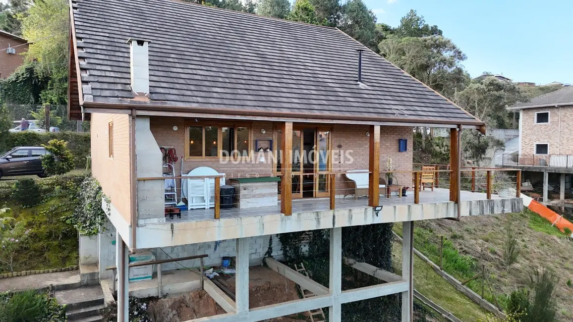 Foto 7 de Casa com 2 quartos à venda, 129m2 em Campos Do Jordao - SP
