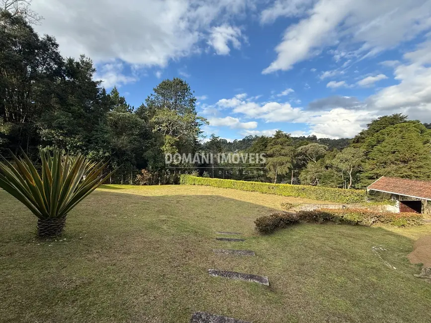 Foto 3 de Casa com 5 quartos à venda, 173m2 em Campos Do Jordao - SP