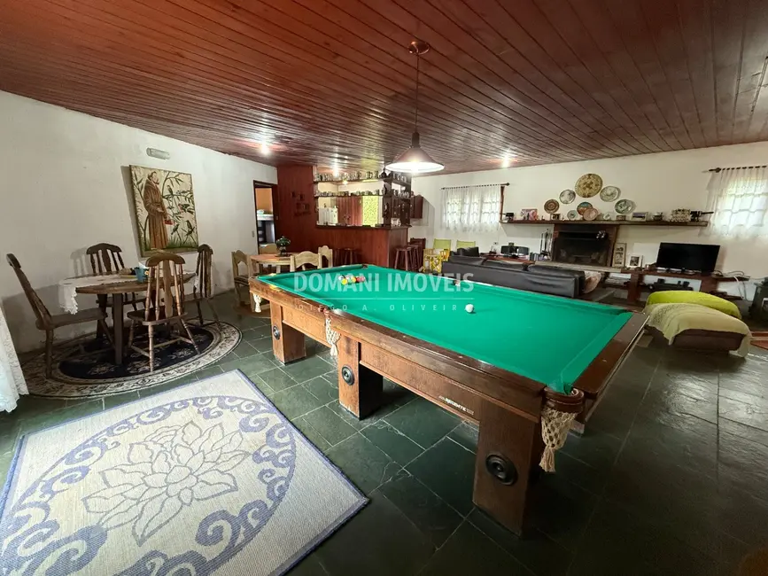 Foto 8 de Casa com 5 quartos à venda, 173m2 em Campos Do Jordao - SP