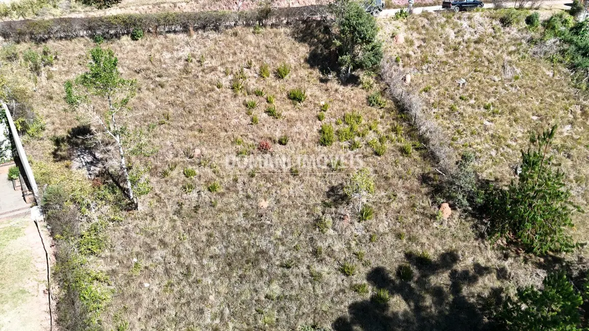 Foto 1 de Terreno / Lote à venda, 1385m2 em Campos Do Jordao - SP