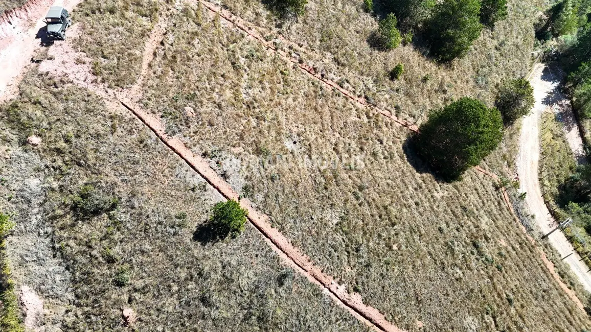 Terreno / Lote à venda, 2153m2 em Campos Do Jordao - SP - imagem 3 Foto 3 de Terreno / Lote à venda, 2153m2 em Campos Do Jordao - SP