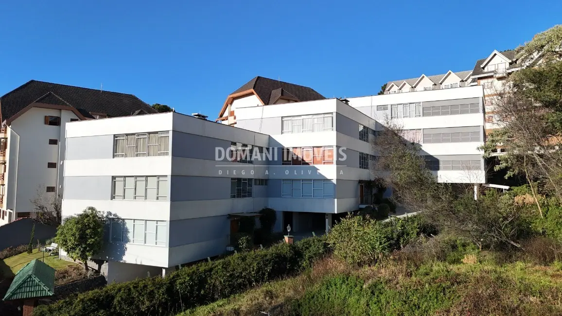 Apartamento com 3 quartos à venda, 169m2 em Campos Do Jordao - SP - imagem 2 Foto 2 de Apartamento com 3 quartos à venda, 169m2 em Campos Do Jordao - SP