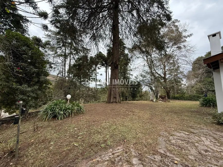 Foto 5 de Casa com 3 quartos à venda e para alugar, 157m2 em Campos Do Jordao - SP