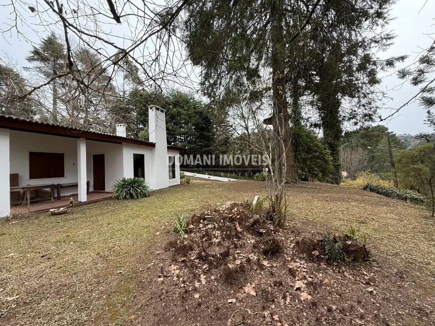 Foto 7 de Casa com 3 quartos à venda e para alugar, 157m2 em Campos Do Jordao - SP