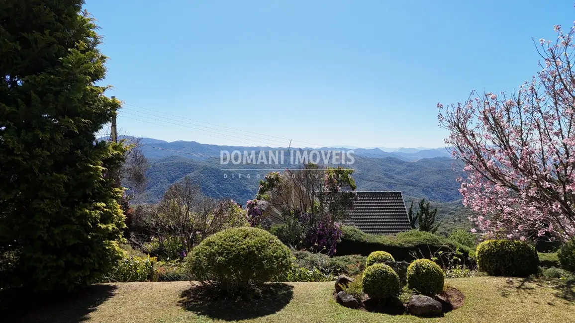 Foto 5 de Casa de Condomínio com 4 quartos à venda, 239m2 em Campos Do Jordao - SP