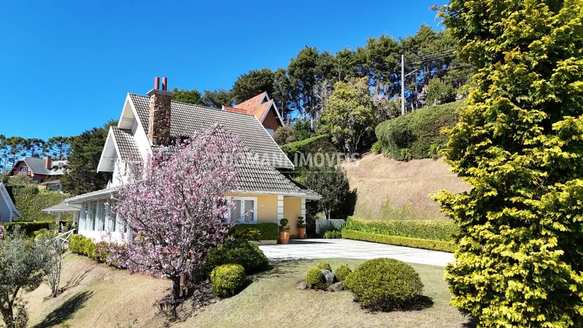Foto 7 de Casa de Condomínio com 4 quartos à venda, 239m2 em Campos Do Jordao - SP