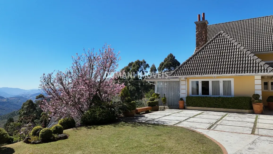 Foto 6 de Casa de Condomínio com 4 quartos à venda, 239m2 em Campos Do Jordao - SP