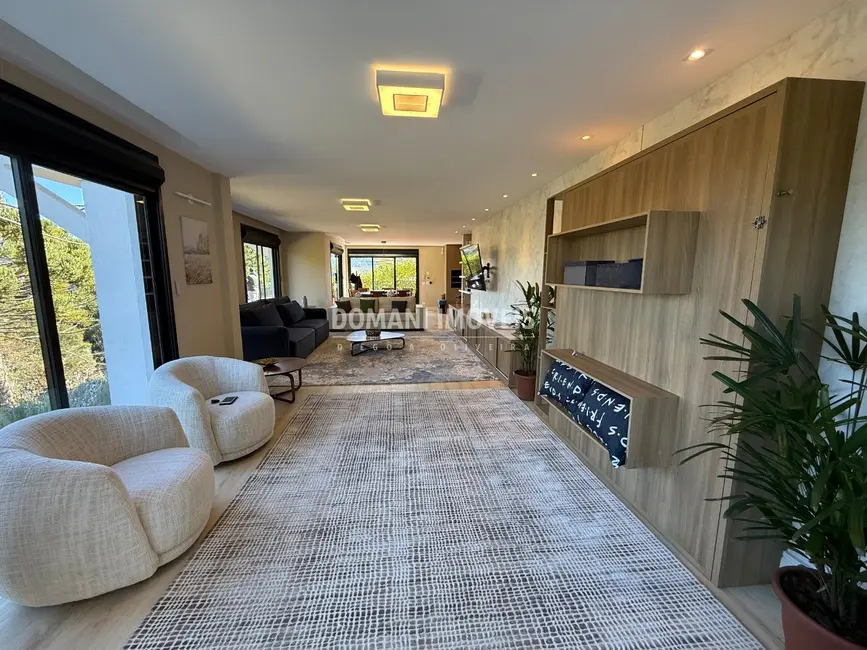 Foto 4 de Casa com 1 quarto para alugar, 100m2 em Campos Do Jordao - SP