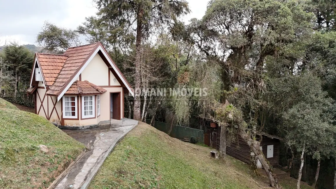 Foto 6 de Casa com 3 quartos à venda e para alugar, 147m2 em Campos Do Jordao - SP