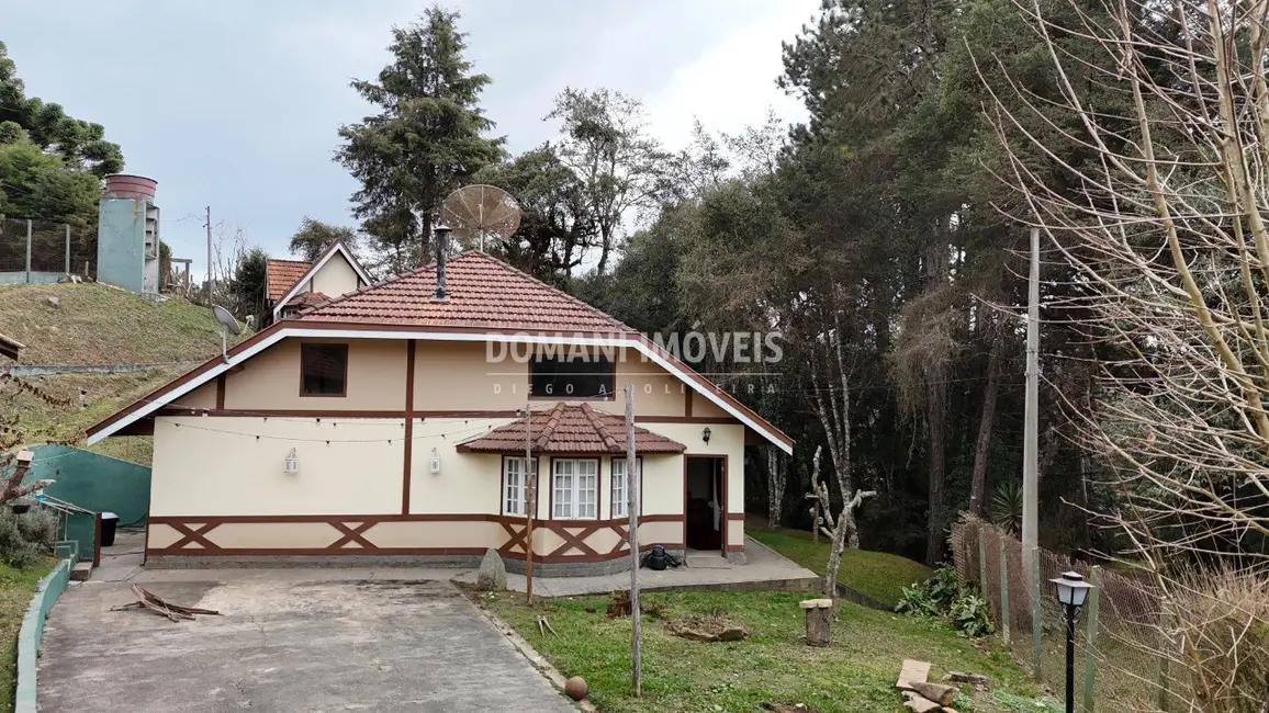 Foto 7 de Casa com 3 quartos à venda e para alugar, 147m2 em Campos Do Jordao - SP