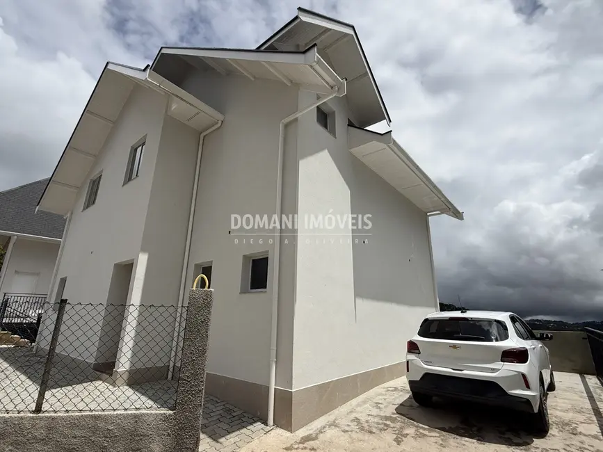 Foto 5 de Casa de Condomínio com 3 quartos à venda, 226m2 em Campos Do Jordao - SP