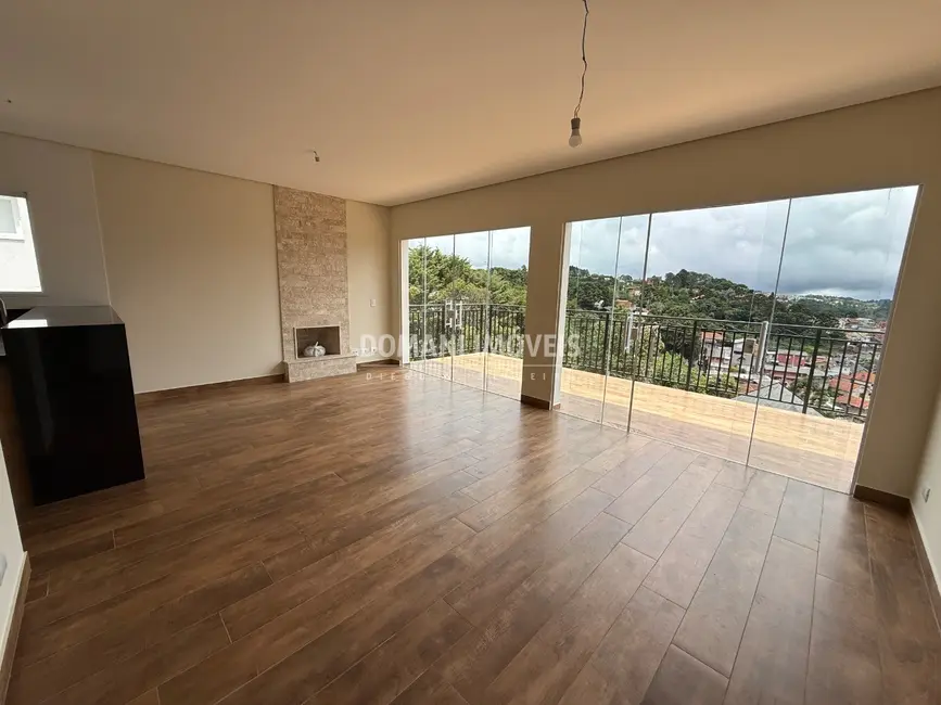 Foto 8 de Casa de Condomínio com 3 quartos à venda, 226m2 em Campos Do Jordao - SP