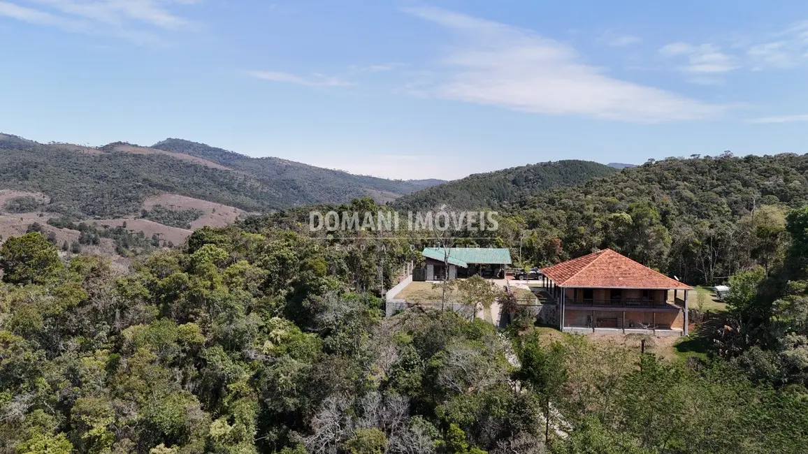 Foto 6 de Casa com 3 quartos à venda, 350m2 em Campos Do Jordao - SP