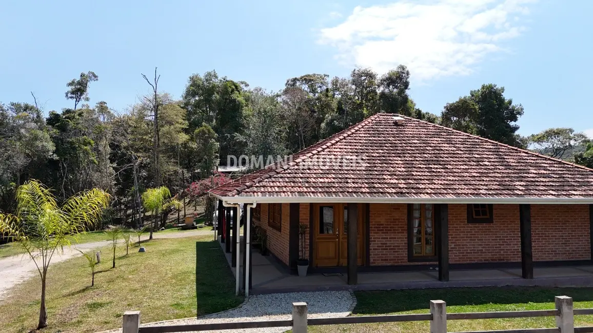 Foto 5 de Casa com 3 quartos à venda, 350m2 em Campos Do Jordao - SP