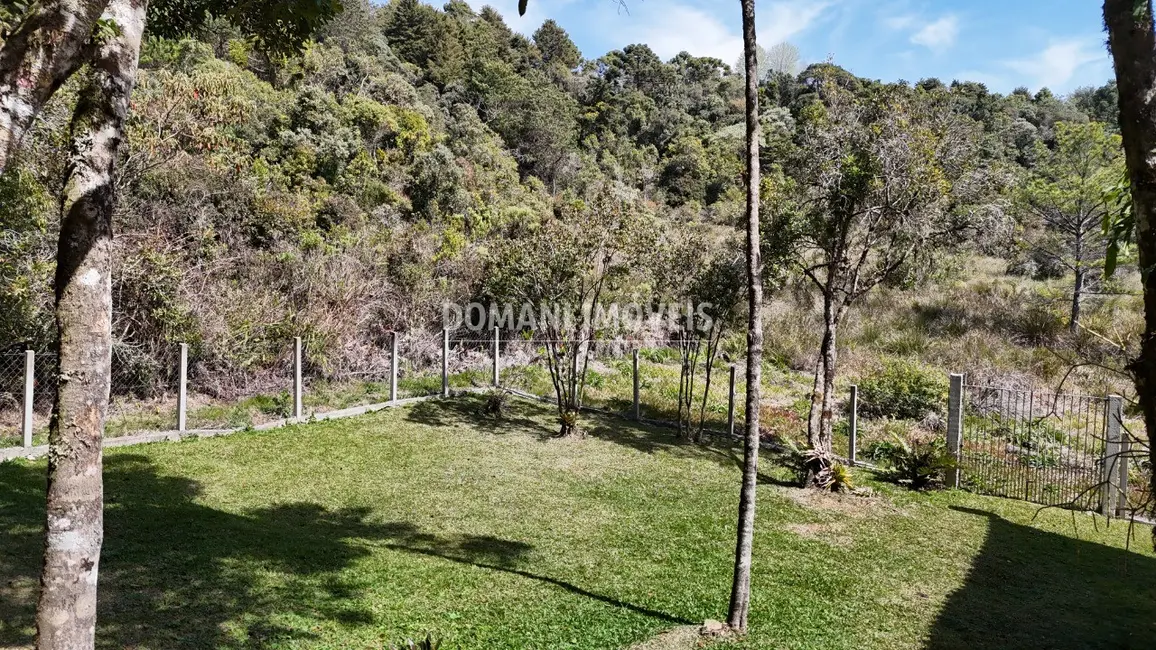 Casa com 3 quartos à venda, 100m2 em Campos Do Jordao - SP - imagem 3 Foto 3 de Casa com 3 quartos à venda, 100m2 em Campos Do Jordao - SP