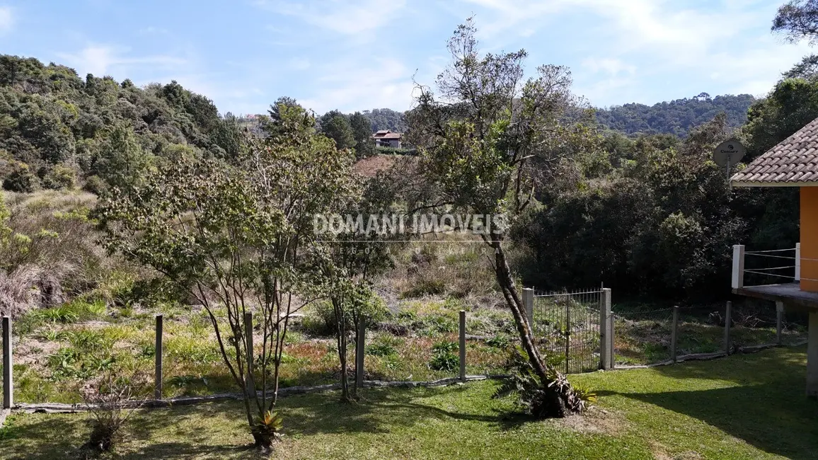 Casa com 3 quartos à venda, 100m2 em Campos Do Jordao - SP - imagem 6 Foto 6 de Casa com 3 quartos à venda, 100m2 em Campos Do Jordao - SP