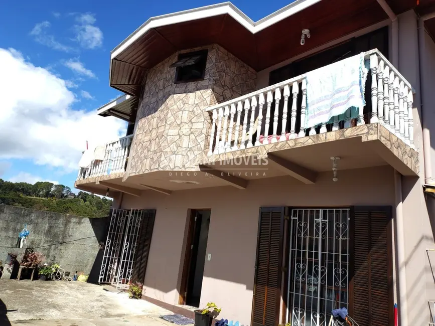Foto 1 de Casa com 2 quartos à venda, 105m2 em Campos Do Jordao - SP
