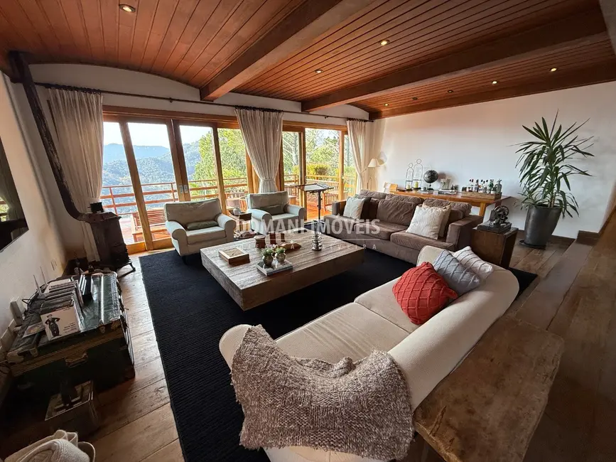 Foto 9 de Casa com 5 quartos à venda, 517m2 em Campos Do Jordao - SP