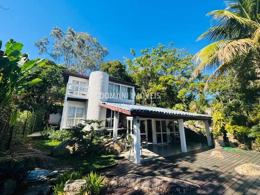 Foto 1 de Casa de Condomínio com 5 quartos à venda, 586m2 em Ilhabela - SP