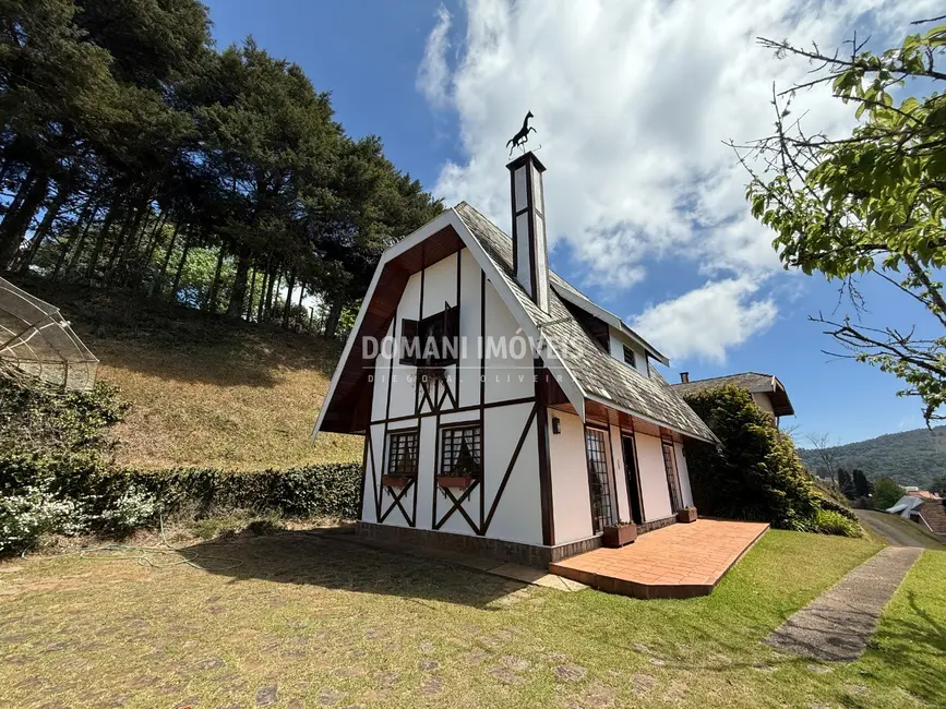 Foto 6 de Casa de Condomínio com 2 quartos à venda, 132m2 em Campos Do Jordao - SP