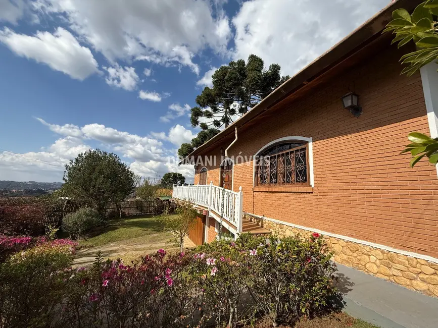 Foto 7 de Casa com 3 quartos à venda, 162m2 em Campos Do Jordao - SP