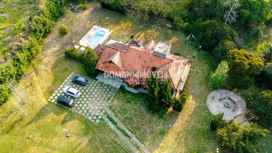 Casa de Condomínio com 4 quartos à venda, 398m2 em Santo Antonio Do Pinhal - SP - imagem 5 Foto 5 de Casa de Condomínio com 4 quartos à venda, 398m2 em Santo Antonio Do Pinhal - SP