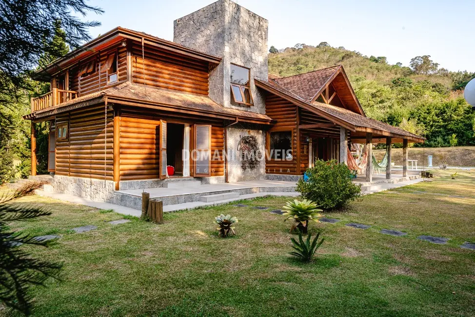 Casa de Condomínio com 4 quartos à venda, 398m2 em Santo Antonio Do Pinhal - SP - imagem 2 Foto 2 de Casa de Condomínio com 4 quartos à venda, 398m2 em Santo Antonio Do Pinhal - SP