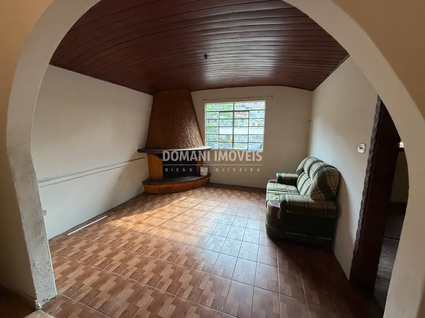 Foto 9 de Casa com 3 quartos à venda, 253m2 em Campos Do Jordao - SP