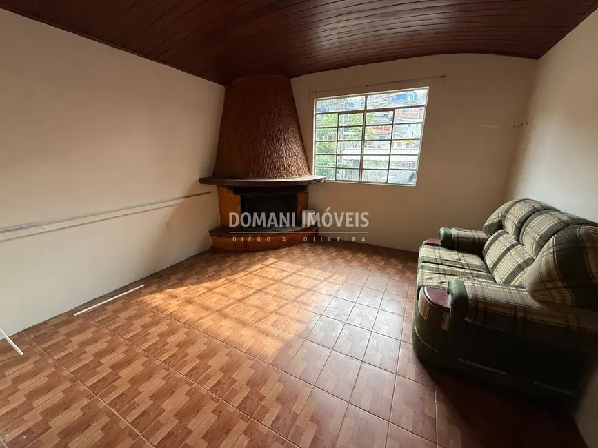 Foto 6 de Casa com 3 quartos à venda, 253m2 em Campos Do Jordao - SP