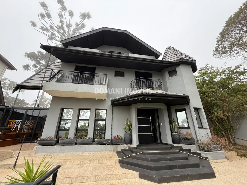 Foto 2 de Casa de Condomínio com 4 quartos à venda, 348m2 em Campos Do Jordao - SP