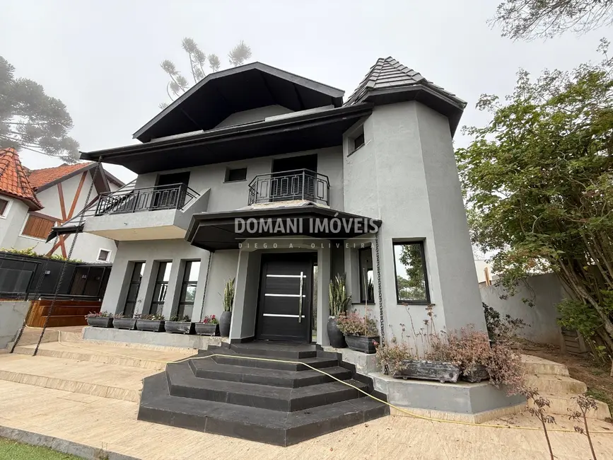 Foto 1 de Casa de Condomínio com 4 quartos à venda, 348m2 em Campos Do Jordao - SP