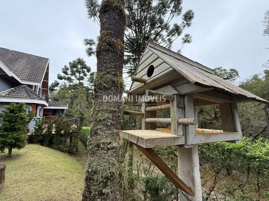 Foto 4 de Casa com 3 quartos à venda, 153m2 em Campos Do Jordao - SP