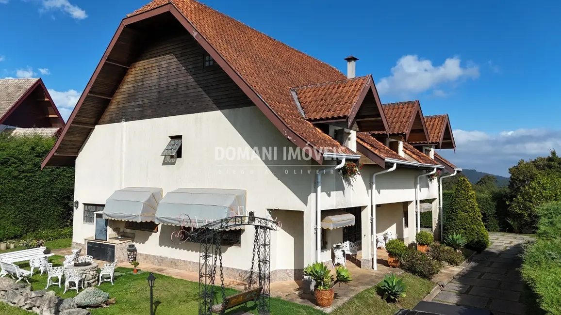 Foto 1 de Casa com 5 quartos à venda e para alugar, 368m2 em Campos Do Jordao - SP