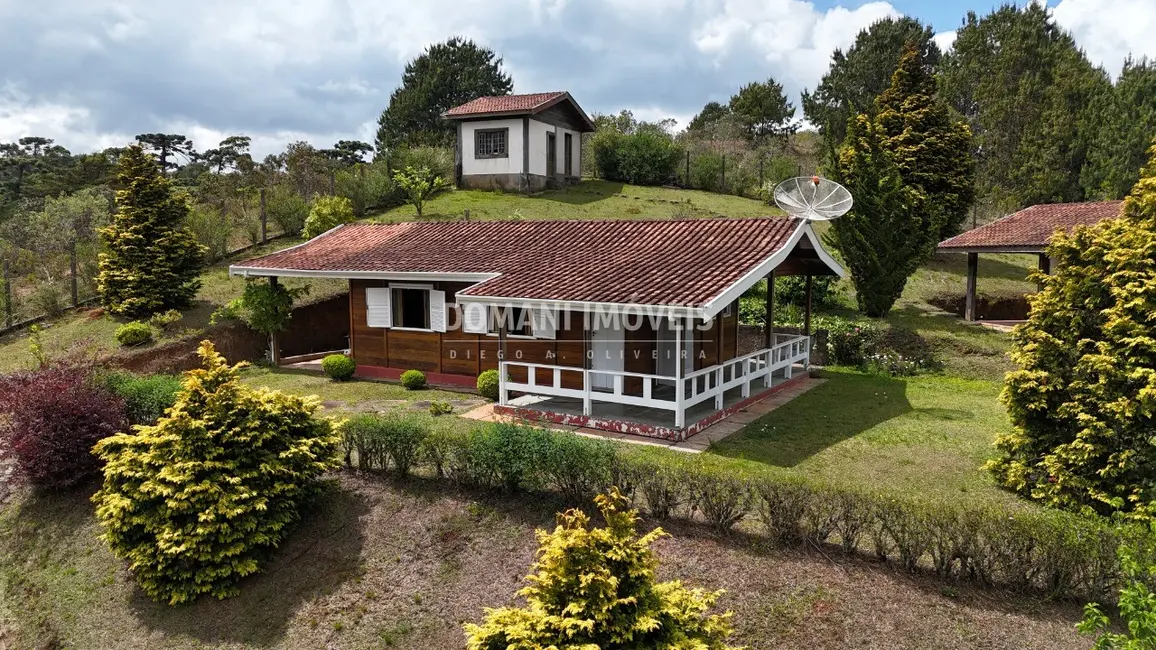 Foto 1 de Casa com 2 quartos à venda, 155m2 em Campos Do Jordao - SP
