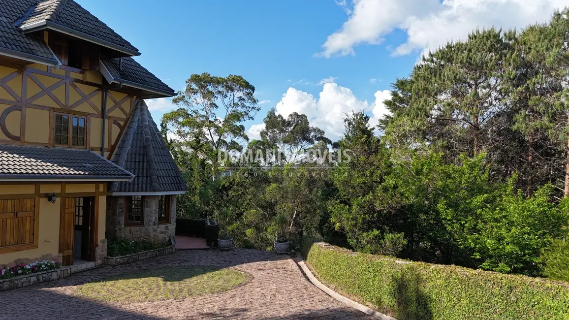 Foto 7 de Casa com 6 quartos à venda, 576m2 em Campos Do Jordao - SP