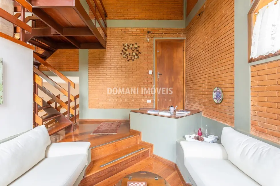 Foto 8 de Casa de Condomínio com 3 quartos à venda, 177m2 em Campos Do Jordao - SP