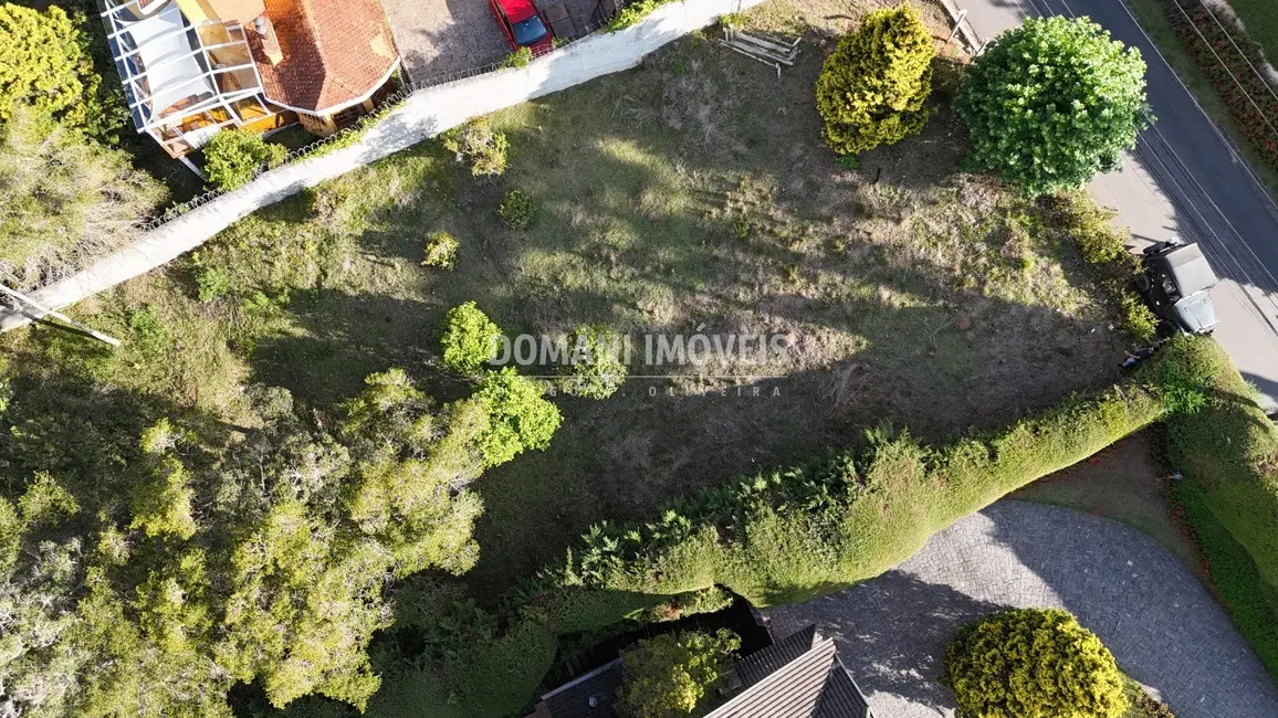 Foto 6 de Terreno / Lote à venda, 1395m2 em Campos Do Jordao - SP