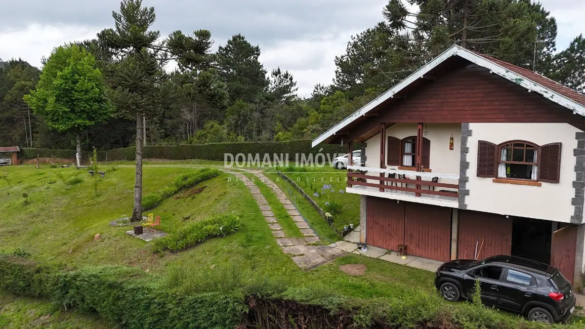 Foto 5 de Casa com 2 quartos à venda, 117m2 em Campos Do Jordao - SP