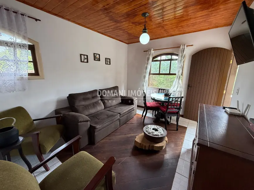 Foto 8 de Casa com 2 quartos à venda, 117m2 em Campos Do Jordao - SP