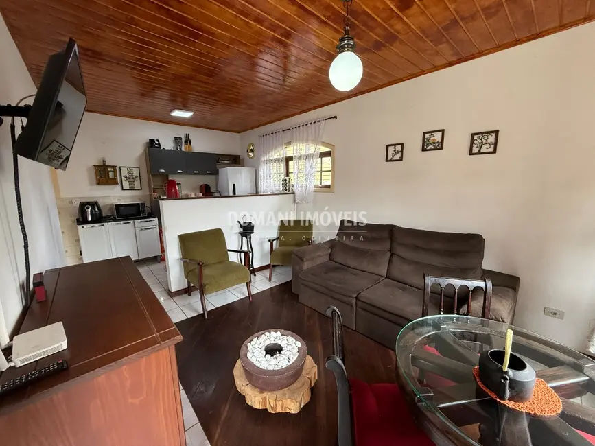 Foto 9 de Casa com 2 quartos à venda, 117m2 em Campos Do Jordao - SP