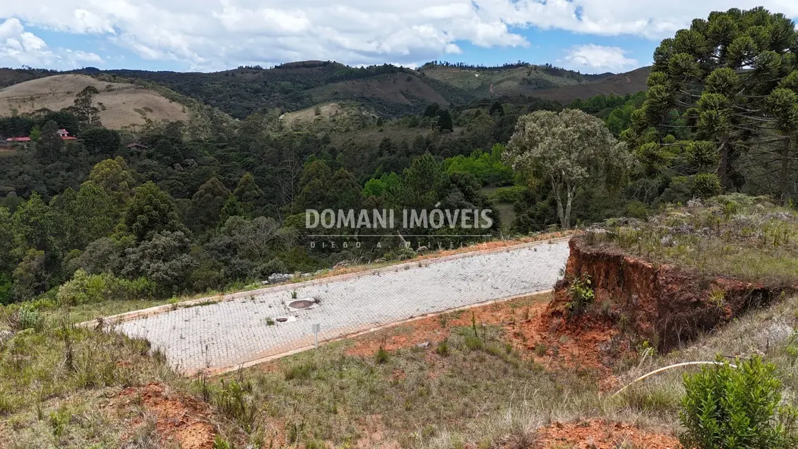 Foto 1 de Terreno / Lote à venda, 1270m2 em Campos Do Jordao - SP